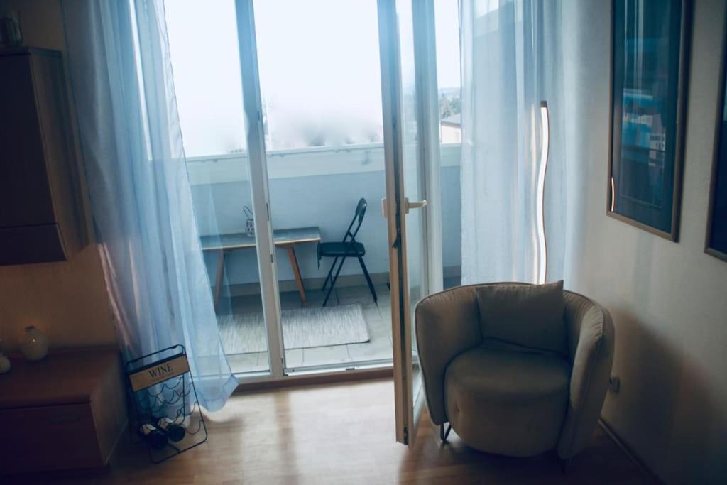 Jasmine Apartment - Free Parking - City Center - Skibus - Tatralandia 5Km Ліптовський Мікулаш Екстер'єр фото