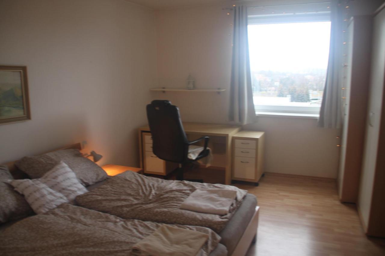 Jasmine Apartment - Free Parking - City Center - Skibus - Tatralandia 5Km Ліптовський Мікулаш Екстер'єр фото
